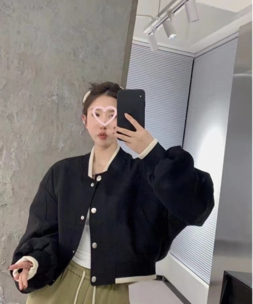 Ritzy（リッツィー）の「クロップド スタジャン ブルゾン（ブルゾン・レディース・ホワイト/ブラック・L/M）」の3枚目の写真