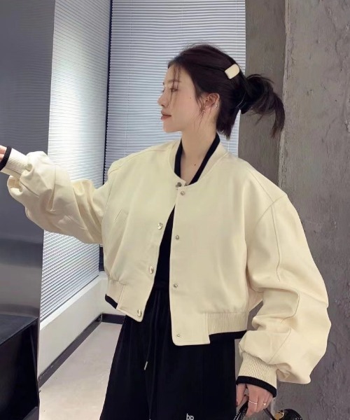 Ritzy（リッツィー）の「クロップド スタジャン ブルゾン（ブルゾン・レディース・ホワイト/ブラック・L/M）」の9枚目の写真