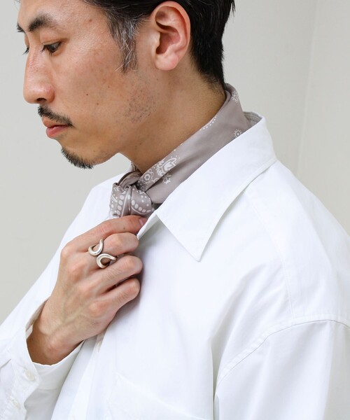 GLOSTER（グロスター）の「【イタリア製】バンダナ柄ペイズリースカーフ（バンダナ/スカーフ・メンズ・グレイッシュベージュ/オレンジ/ネイビー/ミント・FREE）」の14枚目の写真