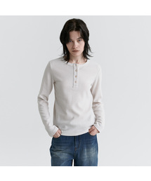 MAGOODGAN（メックウッドガン）の「ルディア 3658 ワッフルセミオーバーフィットダーティホワイト長袖Tシャツ（Tシャツ/カットソー）」