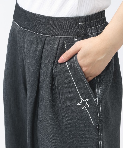 CONVERSE（コンバース）の「コンバース  SYNTHETIC DENIM PANTS L シンセティックデニムパンツ（デニムパンツ・レディース・ネイビー/ブラック/オフホワイト・M/L）」の10枚目の写真