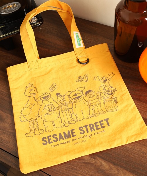 SESAME STREET(セサミストリート)の「SESAME STREET セサミストリート ミニフラットトートバッグ(トートバッグ・レディース・イエロー/カーキ/レッド・FREE)」の8枚目の写真
