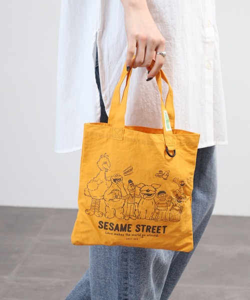 SESAME STREET(セサミストリート)の「SESAME STREET セサミストリート ミニフラットトートバッグ(トートバッグ・レディース・イエロー/カーキ/レッド・FREE)」の18枚目の写真
