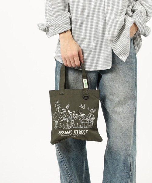SESAME STREET(セサミストリート)の「SESAME STREET セサミストリート ミニフラットトートバッグ(トートバッグ・レディース・イエロー/カーキ/レッド・FREE)」の22枚目の写真