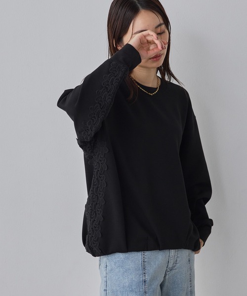 hunch（ハンチ）の「ライトダンボール サイドレースドッキングトップス（Tシャツ/カットソー・レディース・ブラック/アイボリー/ダークカーキ・FREE）」の2枚目の写真