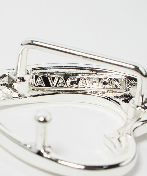 A VACATION（アヴァケーション）の「＜A VACATION＞OPEN/HRT リバーシブル ベルト（ベルト・レディース・シルバー・FREE）」の3枚目の写真