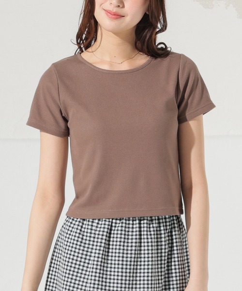Honeys(ハニーズ)の「コンパクトトップス(Tシャツ/カットソー・レディース・レッド/ホワイト/モカ/ブラック/ブルー・S/M/L)」の17枚目の写真