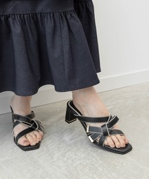 RANDA(�����_)�̃A�V�����g���[���{���~���[���T���_��(�T���_��)