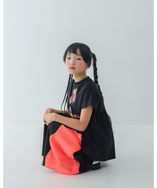 unica（ユニカ）の「WHAT DO YOU MEAN? Tシャツ（Tシャツ/カットソー・キッズ・チャコール/ブラック/オフホワイト・XL/L）」の21枚目の写真