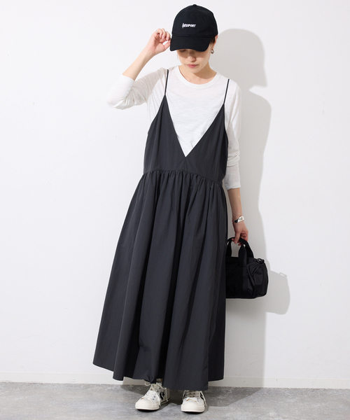 SLOBE IENA(スローブイエナ)の「タフタキャミワンピース(ワンピース・レディース・ブラック/ベージュ・FREE)」の9枚目の写真