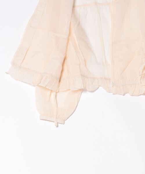 flower（フラワー）の「ギャザーポケットジャケット（ナイロンジャケット・レディース・ホワイト/アイボリー・FREE）」の4枚目の写真