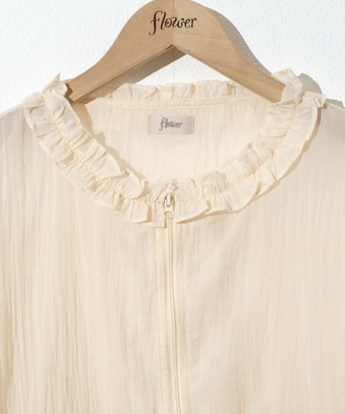 flower（フラワー）の「ギャザーポケットジャケット（ナイロンジャケット・レディース・ホワイト/アイボリー・FREE）」の20枚目の写真