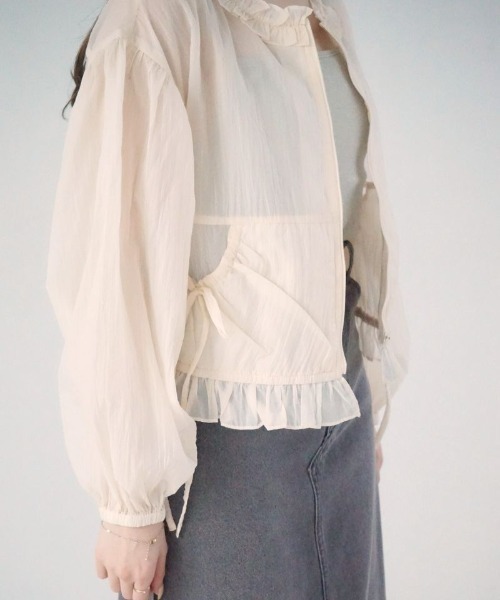 flower（フラワー）の「ギャザーポケットジャケット（ナイロンジャケット・レディース・ホワイト/アイボリー・FREE）」の10枚目の写真