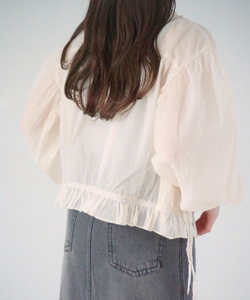 flower（フラワー）の「ギャザーポケットジャケット（ナイロンジャケット・レディース・ホワイト/アイボリー・FREE）」の11枚目の写真