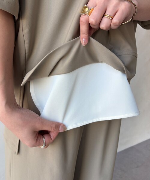 DouDou（ドゥドゥ）の「【WEB限定】6分袖スキッパーシャツ＋ワイドパンツ（セットアップ・レディース・モカ/ブラック・FREE）」の11枚目の写真