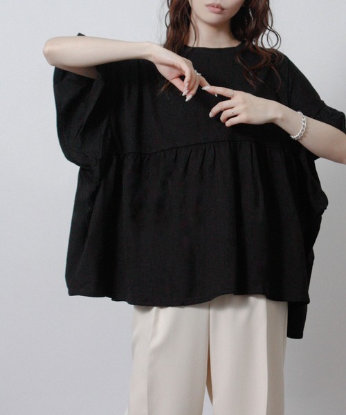 NYLAUS(ナイラス)の「【SG】袖フリルペプラムトップス オーバーサイズTシャツ(Tシャツ/カットソー・レディース・ブラック/アイボリー/チャコール・M)」の3枚目の写真