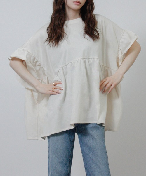 NYLAUS(ナイラス)の「【SG】袖フリルペプラムトップス オーバーサイズTシャツ(Tシャツ/カットソー・レディース・ブラック/アイボリー/チャコール・M)」の6枚目の写真