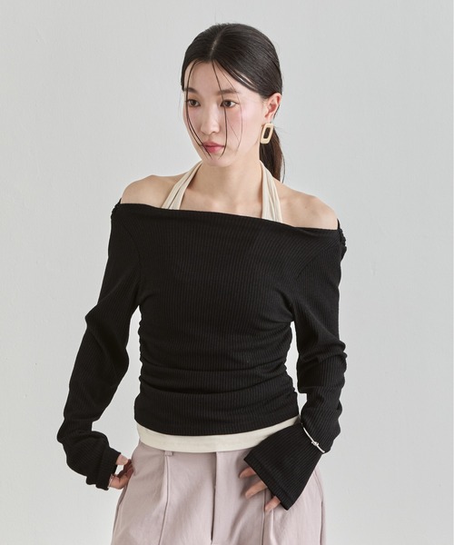 NUJOH（ヌゾ）の「Off-Shoulder Rib Top / オフショルダーリブトップス（Tシャツ/カットソー・レディース・ライトブルー/ブラック/チャコールグレー・FREE）」の7枚目の写真