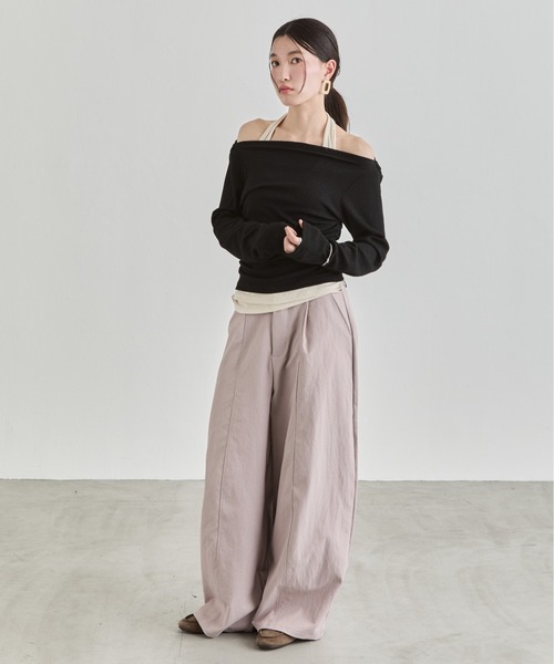 NUJOH（ヌゾ）の「Off-Shoulder Rib Top / オフショルダーリブトップス（Tシャツ/カットソー・レディース・ライトブルー/ブラック/チャコールグレー・FREE）」の17枚目の写真