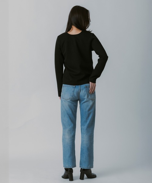 AJUGA.(アジュガ)の「ラインジッププルオーバー(Tシャツ/カットソー・レディース・ブラック/ホワイト・FREE)」の10枚目の写真