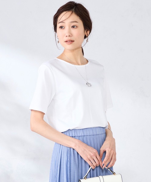 GALLORIA(ギャローリア)の「【キレメクカットソー】UVカット・接触冷感 クルーネックTシャツ(Tシャツ/カットソー・レディース・ネイビー/ライトグレー/オフホワイト/ライトパープル・L/M/LL/S)」の2枚目の写真