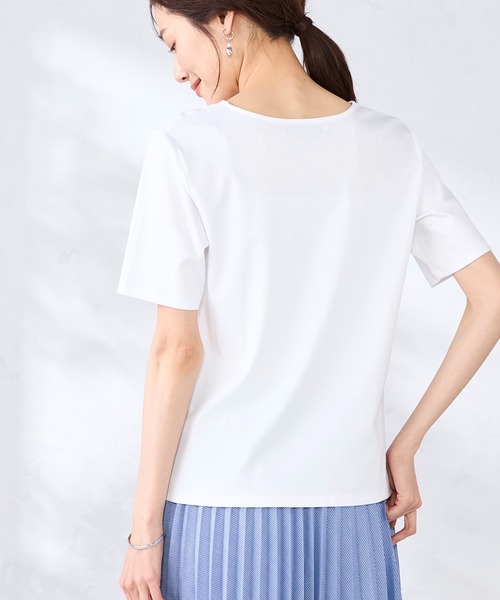 GALLORIA(ギャローリア)の「【キレメクカットソー】UVカット・接触冷感 クルーネックTシャツ(Tシャツ/カットソー・レディース・ネイビー/ライトグレー/オフホワイト/ライトパープル・L/M/LL/S)」の6枚目の写真
