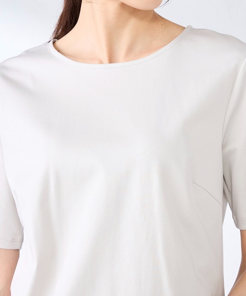 GALLORIA(ギャローリア)の「【キレメクカットソー】UVカット・接触冷感 クルーネックTシャツ(Tシャツ/カットソー・レディース・ネイビー/ライトグレー/オフホワイト/ライトパープル・L/M/LL/S)」の11枚目の写真