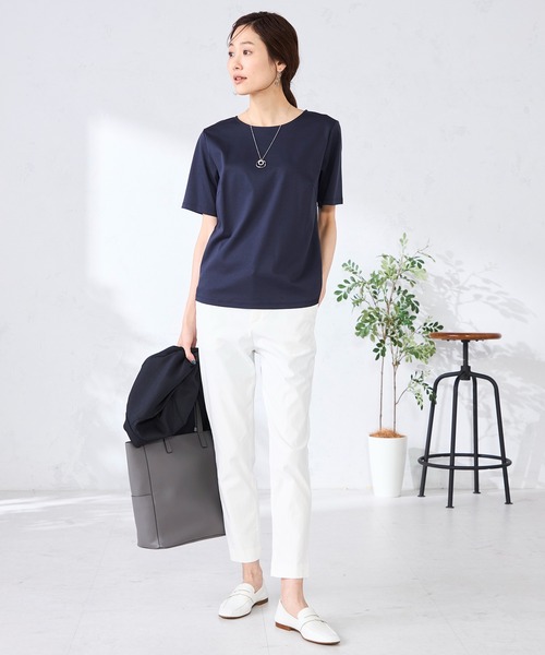 GALLORIA(ギャローリア)の「【キレメクカットソー】UVカット・接触冷感 クルーネックTシャツ(Tシャツ/カットソー・レディース・ネイビー/ライトグレー/オフホワイト/ライトパープル・L/M/LL/S)」の13枚目の写真