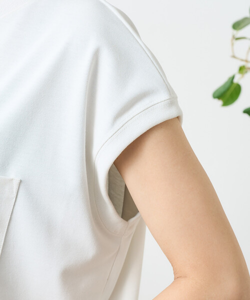 FREAK'S STORE(フリークスストア)の「<接触冷感/UV> AIRDRY HIGHCOOL フレンチスリーブTシャツ(Tシャツ/カットソー・レディース・ピンク/ブラック/ブルー/オフホワイト/モカ・MEDIUM/SMALL)」の16枚目の写真