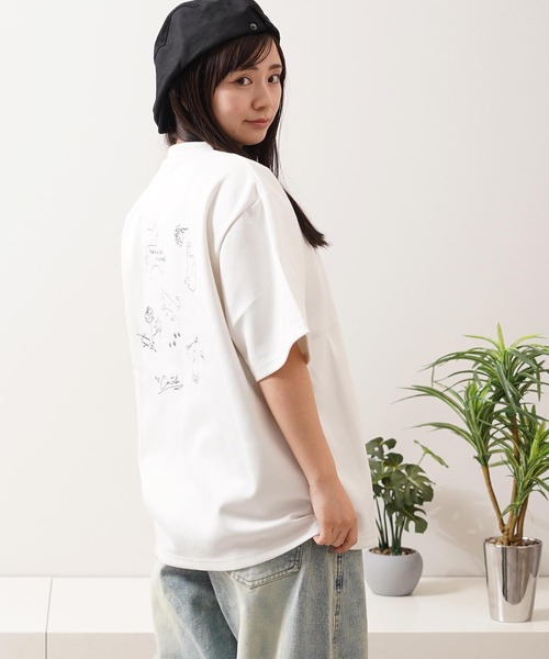 1111clothing(ワンフォークロージング)の「ガール&ネコ フェイクスエード ルーズTee / Girls & Cats Faux Suede Loose-Fit T-Shirt(Tシャツ/カットソー・メンズ・オフホワイト/グレー/ブラック・L/M)」の10枚目の写真