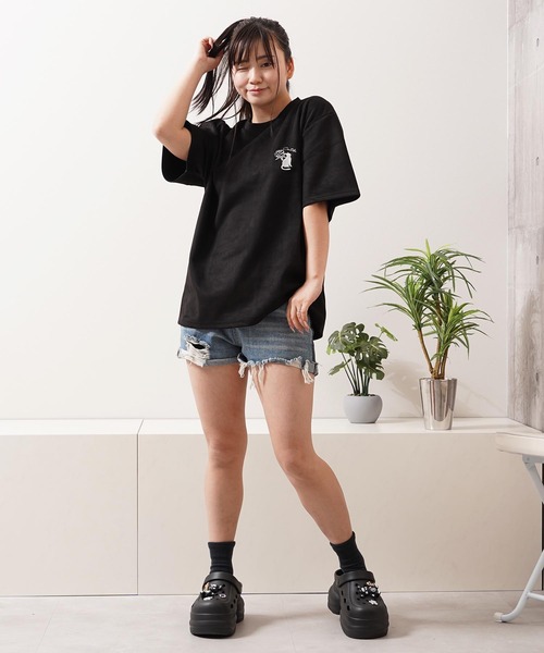 1111clothing(ワンフォークロージング)の「ガール&ネコ フェイクスエード ルーズTee / Girls & Cats Faux Suede Loose-Fit T-Shirt(Tシャツ/カットソー・メンズ・オフホワイト/グレー/ブラック・L/M)」の20枚目の写真