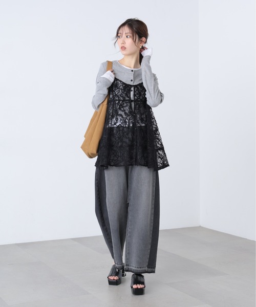 FREE'S MART（フリーズマート）の「◆レースキャミチュニック（キャミソール・レディース・ブラック/ホワイト・FREE）」の3枚目の写真