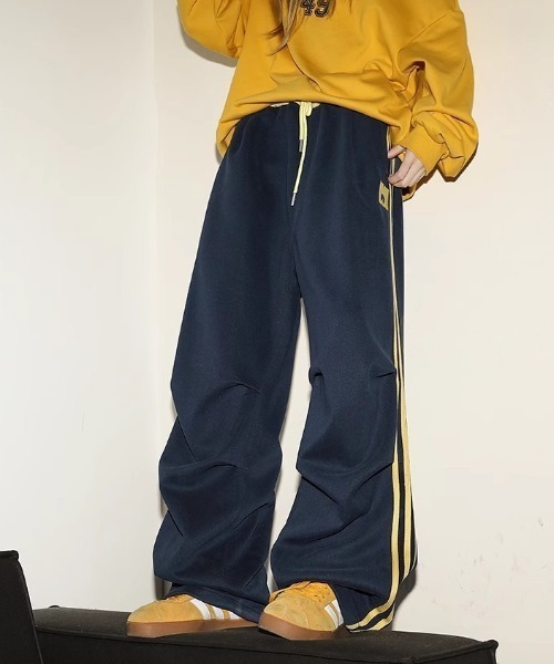 Vipoa（ヴィポア）の「american line sweat pants（スウェットパンツ・レディース・ブラック/イエロー/ネイビー・FREE）」の17枚目の写真