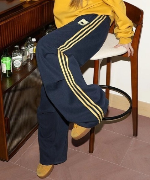 Vipoa（ヴィポア）の「american line sweat pants（スウェットパンツ・レディース・ブラック/イエロー/ネイビー・FREE）」の18枚目の写真