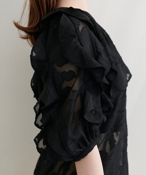 natural couture（ナチュラルクチュール）の「オパールフラワーシアーブラウス（シャツ/ブラウス・レディース・ブラック/ピンク/ラベンダー/ミント/オフホワイト・FREE）」の10枚目の写真