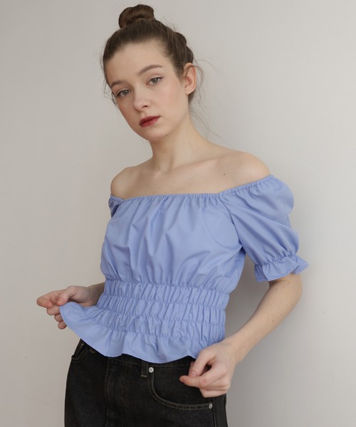 Mili affinity（ミリアフィニティー）の「2WAYシャーリングオフショルシャツブラウス（Tシャツ/カットソー・レディース・イエロー/ブルー/オフホワイト/ブラック・FREE）」の16枚目の写真