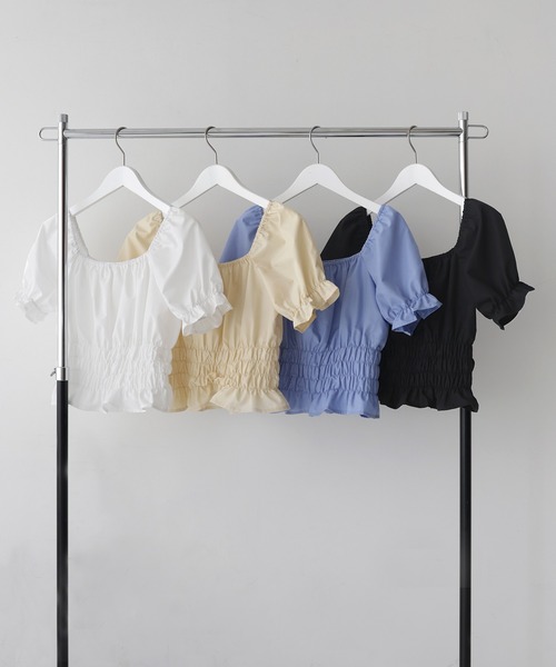 Mili affinity（ミリアフィニティー）の「2WAYシャーリングオフショルシャツブラウス（Tシャツ/カットソー・レディース・イエロー/ブルー/オフホワイト/ブラック・FREE）」の14枚目の写真