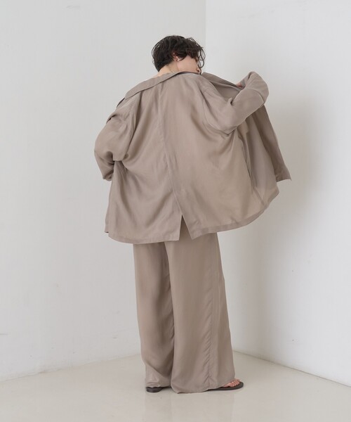 Rouge vif（ルージュヴィフ）の「【セットアップ対応】キュプラフィブリルダブルジャケット（テーラードジャケット・レディース・グレー/グレイッシュベージュ・フリー）」の21枚目の写真