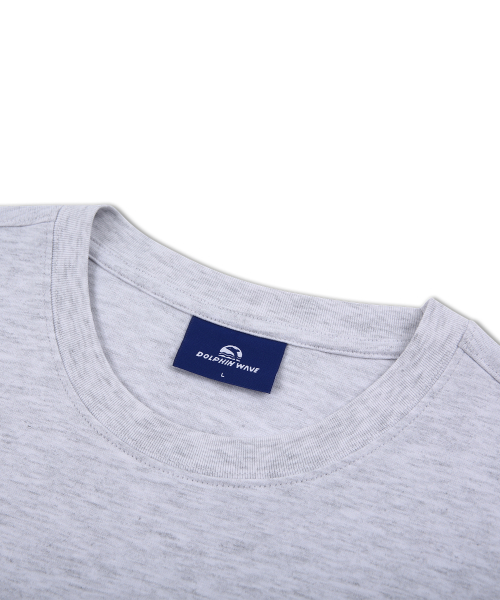 DOLPHIN WAVE APPAREL(ドルフィンウェーブアパレル)の「ドルフィンミニチェーン刺繍16番半袖Tシャツクールグレー(Tシャツ/カットソー・メンズ・その他・MEDIUM/LARGE/X-LARGE)」の3枚目の写真