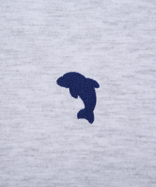 DOLPHIN WAVE APPAREL(ドルフィンウェーブアパレル)の「ドルフィンミニチェーン刺繍16番半袖Tシャツクールグレー(Tシャツ/カットソー・メンズ・その他・MEDIUM/LARGE/X-LARGE)」の5枚目の写真