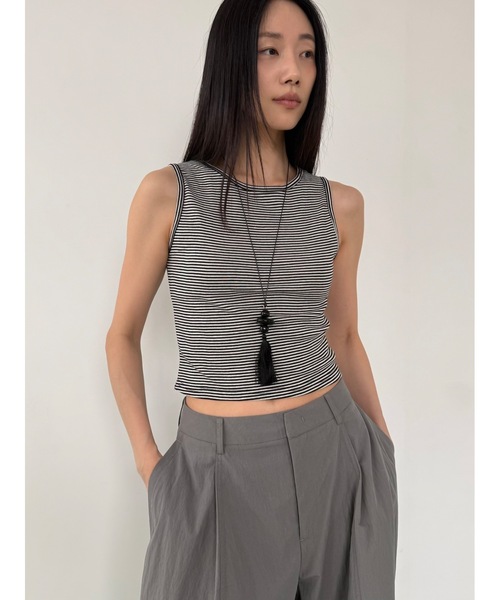 Didot.showroom（ディドット ショールーム）の「ボーダーボックスノースリーブ（タンクトップ・レディース・グレー/アイボリー/ブラック・FREE）」の5枚目の写真