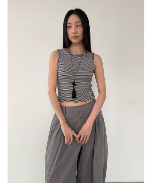 Didot.showroom（ディドット ショールーム）の「ボーダーボックスノースリーブ（タンクトップ・レディース・グレー/アイボリー/ブラック・FREE）」の6枚目の写真