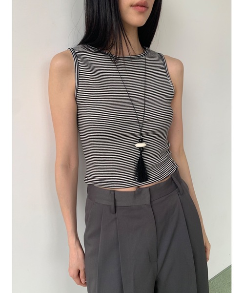 Didot.showroom（ディドット ショールーム）の「ボーダーボックスノースリーブ（タンクトップ・レディース・グレー/アイボリー/ブラック・FREE）」の8枚目の写真