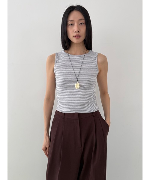 Didot.showroom（ディドット ショールーム）の「ボーダーボックスノースリーブ（タンクトップ・レディース・グレー/アイボリー/ブラック・FREE）」の11枚目の写真