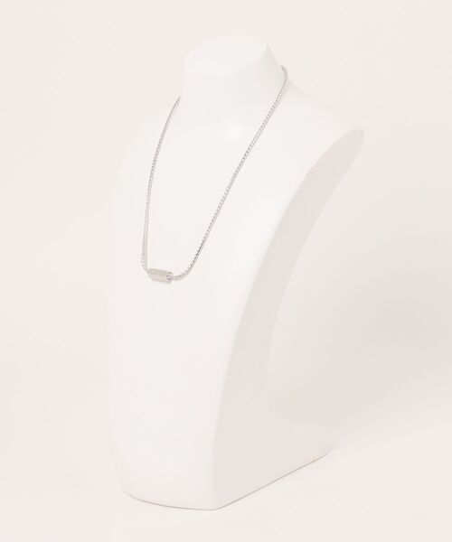 A.P.C.(アーペーセー)の「COLLIER ANGLE(ネックレス・メンズ・シルバー・ONESIZE)」の2枚目の写真