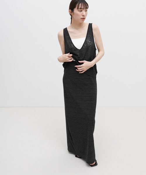 select MOCA(セレクトモカ)の「【サイズ展開】パイルIラインタイトスカート(スカート・レディース・ブラック系その他/ブラック/グレー/グレイッシュベージュ・LARGE/MEDIUM/SMALL)」の14枚目の写真