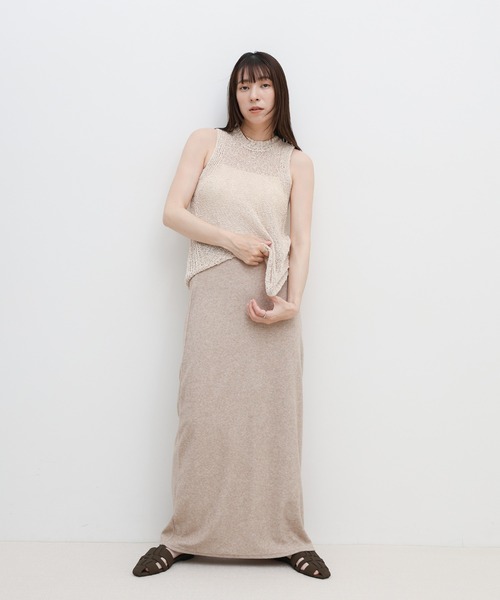 select MOCA(セレクトモカ)の「【サイズ展開】パイルIラインタイトスカート(スカート・レディース・ブラック系その他/ブラック/グレー/グレイッシュベージュ・LARGE/MEDIUM/SMALL)」の12枚目の写真