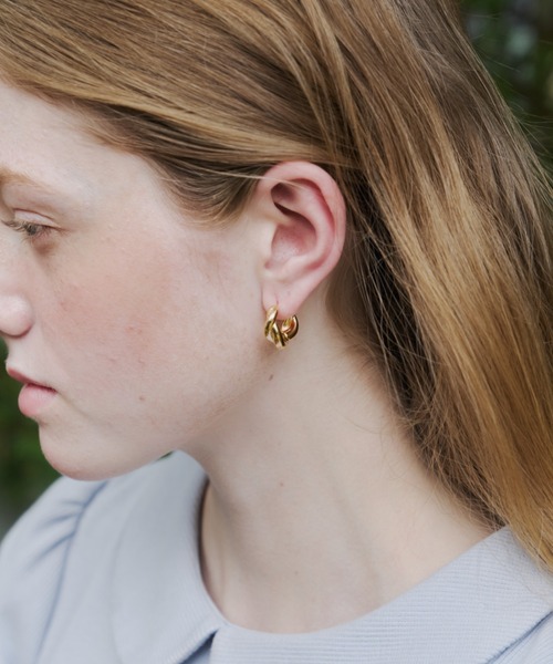 GIUNON(ジウノン)の「nickel free twist pierce / ニッケルフリーツイストピアス(ピアス(両耳用)・レディース・シルバー/ゴールド・FREE)」の16枚目の写真