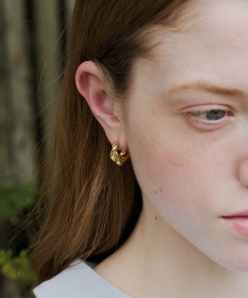 GIUNON(ジウノン)の「nickel free twist pierce / ニッケルフリーツイストピアス(ピアス(両耳用)・レディース・シルバー/ゴールド・FREE)」の18枚目の写真