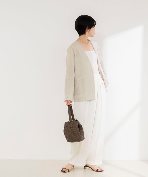 NOLLEY’S(ノーリーズ)の「ウォッシャブルリネンライクシアージャケット(ノーカラージャケット・レディース・オフホワイト/グレイッシュベージュ/ブラック・36/38)」の17枚目の写真